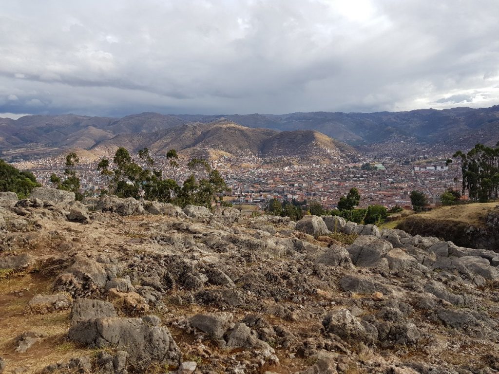 Blick von Sacsayhuamán auf die Cusco – Peru