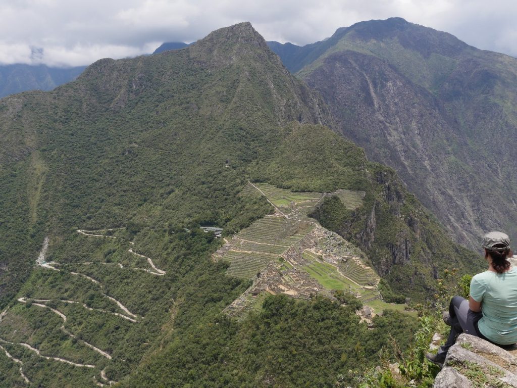 Schöne Aussicht vom Hyayna Picchu auf Machu Picchu – Peru
