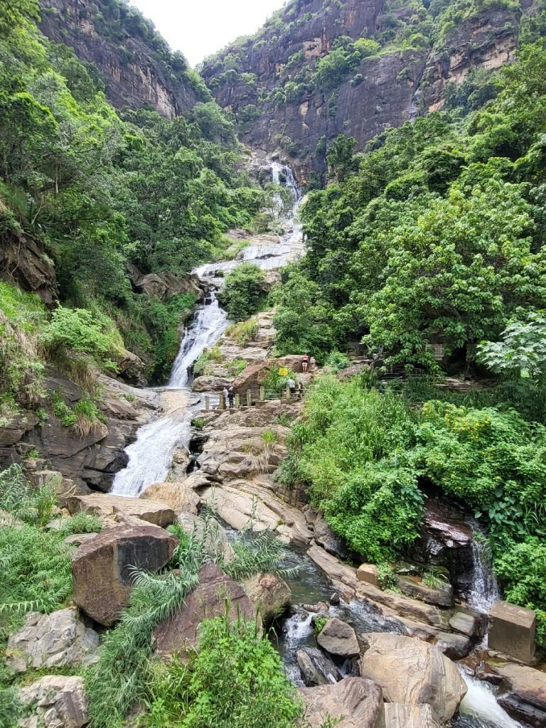 Ravana Wasserfall - Sri Lanka